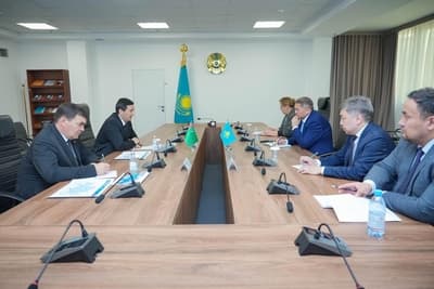 В Астане обсуждены перспективы туркмено-казахстанского сотрудничества в сфере высшего образования и науки